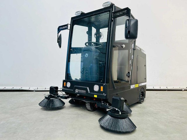 Stahlgruppe - 2025 - sgs100 - straatveegmachine - afbeelding 17 van  23