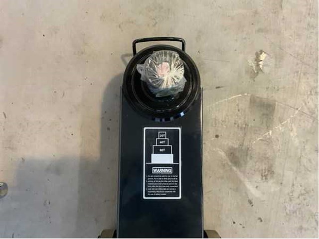 Stahlgruppe - 2026 - hydrolic 80-tons - garagekrik - afbeelding 6 van  8