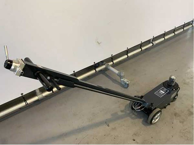 Stahlgruppe - 2026 - hydrolic 80-tons - garagekrik - afbeelding 9 van  11