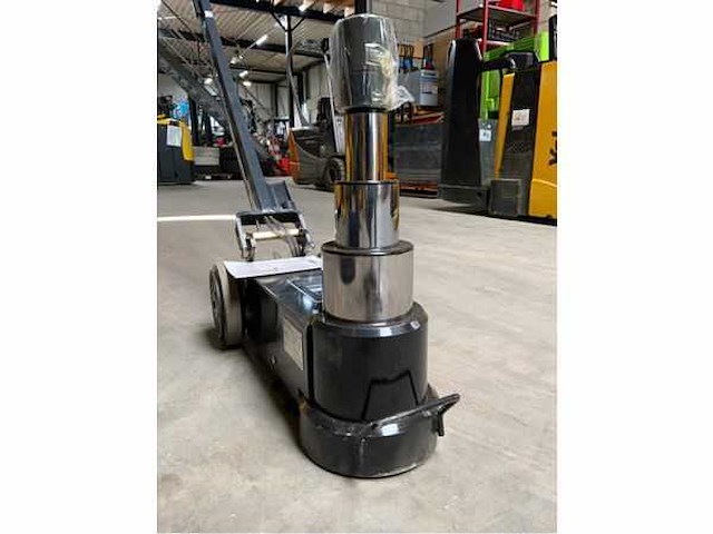 Stahlgruppe - garagekrik 50t pneumatisch hydraulisch - afbeelding 6 van  13