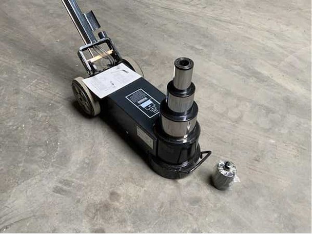 Stahlgruppe - garagekrik 50t pneumatisch hydraulisch - afbeelding 9 van  13