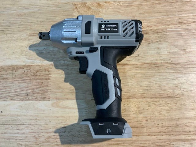 Stahlgruppe - powertool set, schroefmachine, boormachine, slagmoersleutel, haakse slijper, 2 accu’s - afbeelding 10 van  17