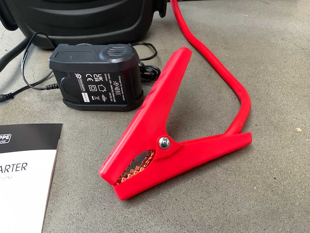 Stahlgruppe - sg2400 - startbooster 12/24v - afbeelding 6 van  9