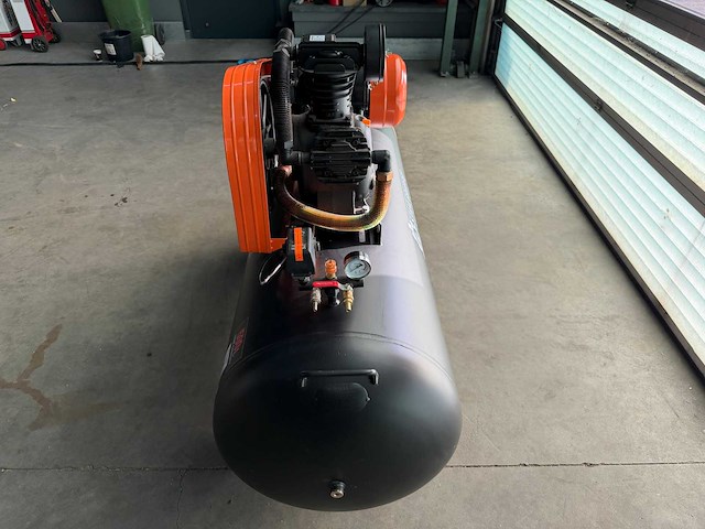 Stahlgruppe - sgpx500l - zuigercompressor - afbeelding 28 van  31