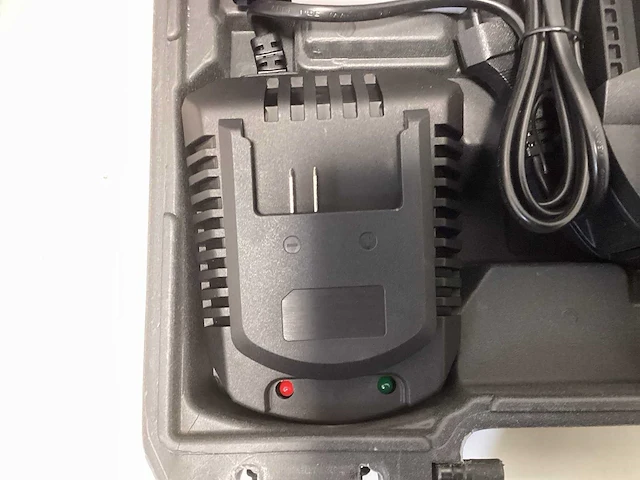 Stahlgruppe 20v accu slagmoersleutel - incl. 2x 20v accu + acculader + krachtdoppen in koffer - afbeelding 8 van  10