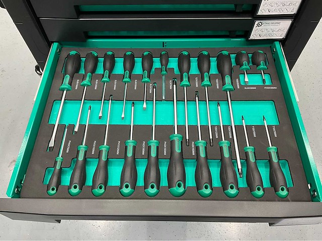 Stahlgruppe gereedschapswagen 7 laden, 212 pcs gereedschap - afbeelding 14 van  18
