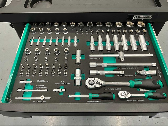 Stahlgruppe gereedschapswagen 7 laden, 212 pcs gereedschap - afbeelding 6 van  7