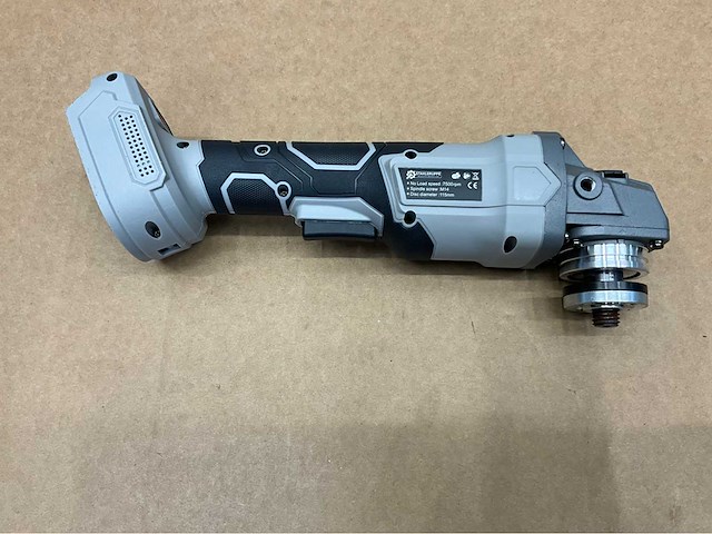Stahlgruppe powertool set - schroefmachine - boormachine - slagmoersleutel - haakse slijper - 2 accu’s - afbeelding 14 van  15