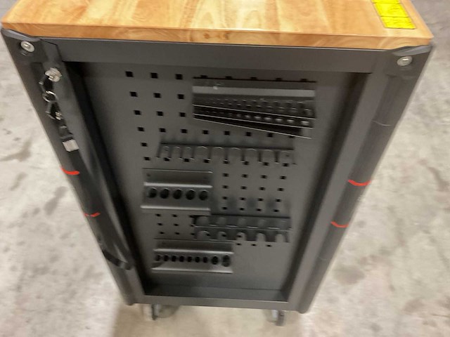 Stahlgruppe sg24 rood gereedschapswagen - afbeelding 75 van  78