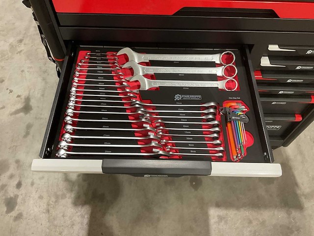 Stahlgruppe sg24 rood gereedschapswagen - afbeelding 45 van  69
