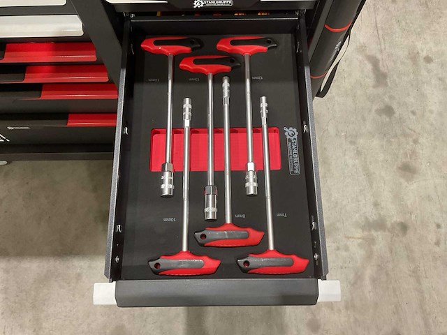 Stahlgruppe sg24 rood gereedschapswagen - afbeelding 53 van  69