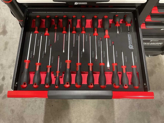 Stahlgruppe sg24 rood gereedschapswagen - afbeelding 27 van  27