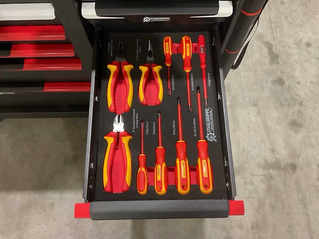 Stahlgruppe sg24 rood gereedschapswagen - afbeelding 1 van  8