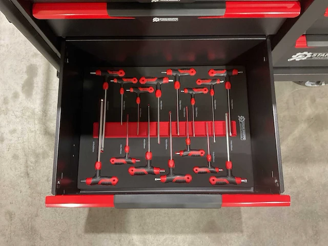 Stahlgruppe sg24 rood gereedschapswagen - afbeelding 9 van  21