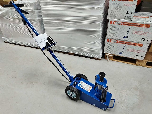 Stahlkaiser - 2025 - hydraulisch - garagekrik 30 ton - afbeelding 1 van  8