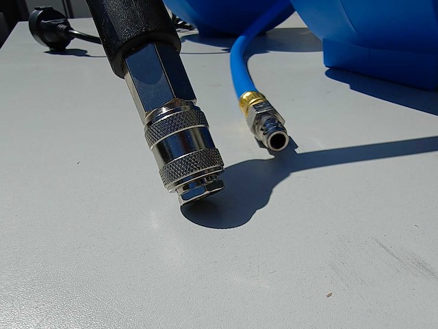 Stahlkaiser - 2025 - luchtslanghaspel en kabelhaspel aut - afbeelding 6 van  6