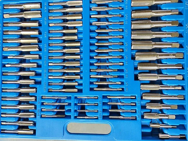 Stahlkaiser - 2025 - metric 110 dlg - draadsnijset - afbeelding 2 van  5