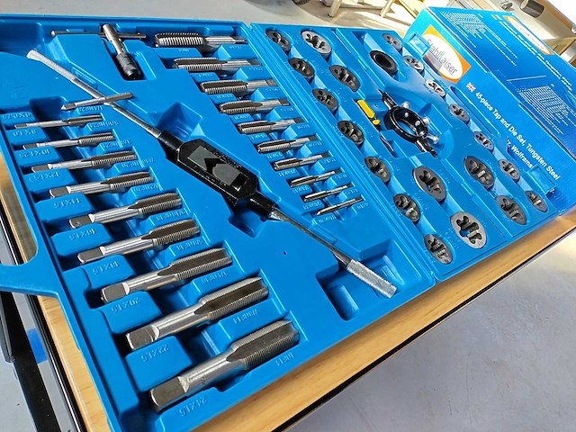 Stahlkaiser - 2025 - metric 45 dlg - draadsnijset - afbeelding 1 van  7