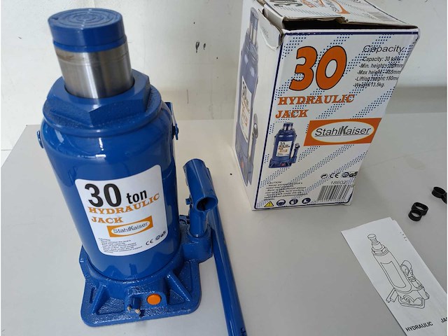 Stahlkaiser - potkrik 30 ton - afbeelding 1 van  3