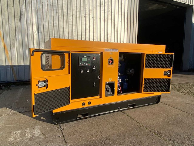 Stahltech - 2025 - 70kva - noodstroomaggregaat - afbeelding 6 van  11