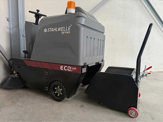 Stahlwelle ecoclean zelfrijdende veegmachine - afbeelding 8 van  32