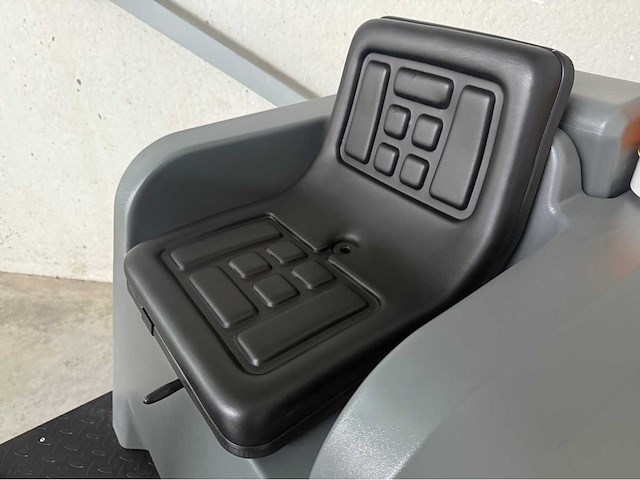 Stahlwelle ecoclean zelfrijdende veegmachine - afbeelding 15 van  32