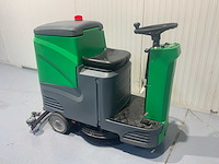 Stahlwerk - sw900 - industriële opzit schrobzuigmachine 24v - acculader - afbeelding 11 van  14