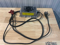 Stahlwerk - sw900 - industriële opzit schrobzuigmachine 24v - acculader - afbeelding 5 van  13