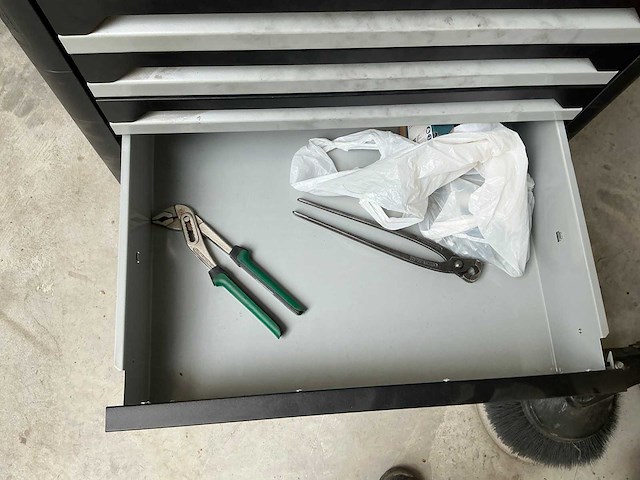 Stahlwerk gereedschapswagen - afbeelding 1 van  2