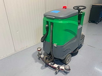 Stahlwerk sw900 - opzit schrobzuigmachine 24v - acculader - afbeelding 5 van  14