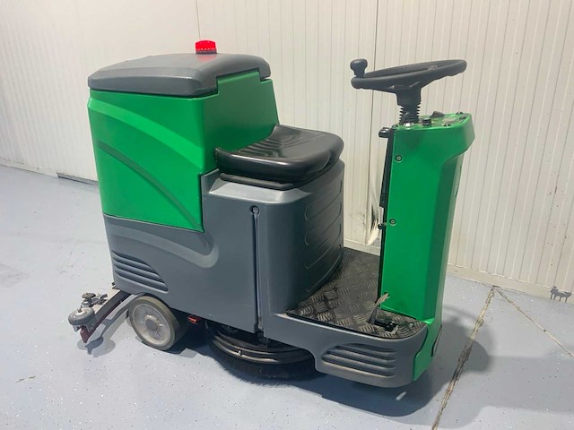 Stahlwerk sw900 - opzit schrobzuigmachine 24v - acculader - afbeelding 12 van  14