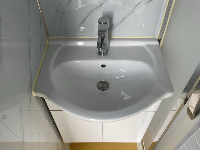 Stahlworks - toilet/douche - sanitairunit deluxe - afbeelding 7 van  19