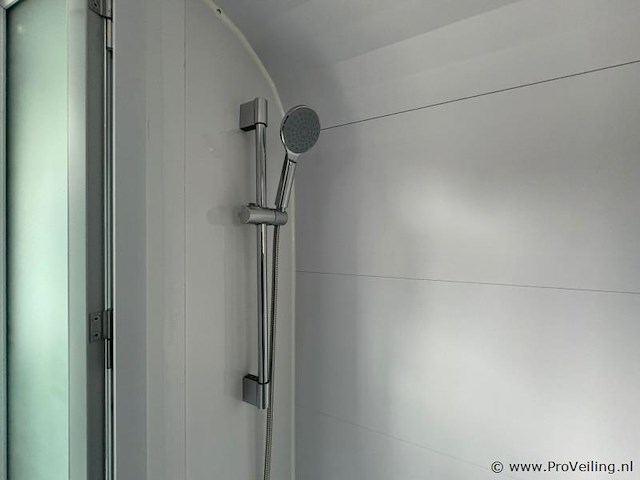 Stahlworks 4m-wit-a studio tiny house - afbeelding 14 van  16