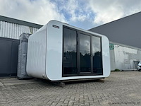 Stahlworks 4m-wit-a studio tiny house - afbeelding 11 van  16