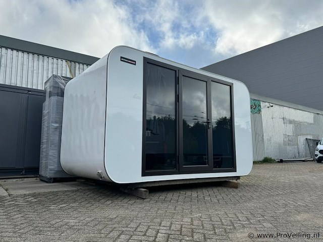 Stahlworks 4m-wit-a studio tiny house - afbeelding 4 van  16
