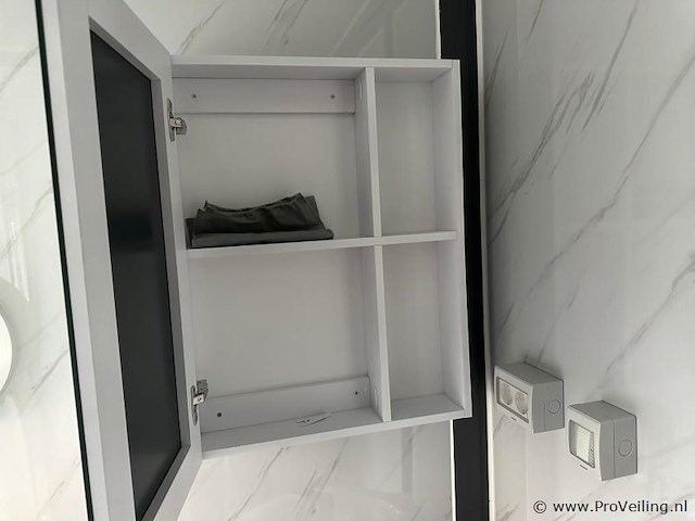 Stahlworks compleet deluxe (19ft*20ft) tiny house - afbeelding 14 van  27