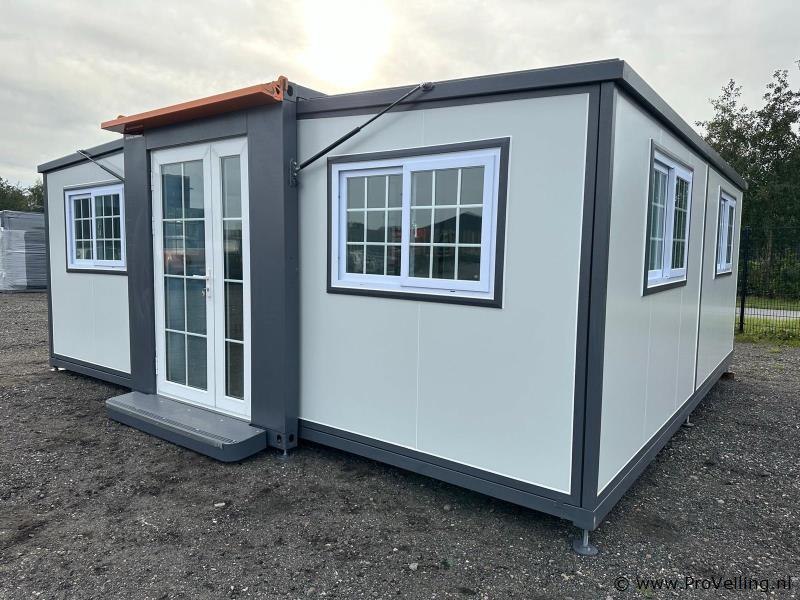 Veiling van diverse stahlworks tiny houses te barneveld