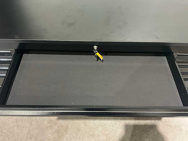 Stahlworks deluxe black 72 inch 15 laden werkbank - afbeelding 10 van  10