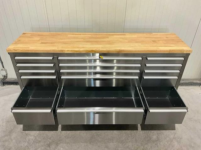 Stahlworks deluxe rvs 72 inch 15 laden werkbank - afbeelding 5 van  10