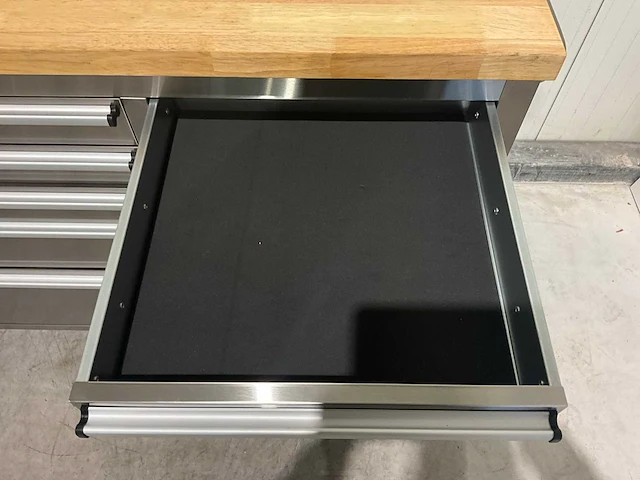 Stahlworks deluxe rvs 72 inch 15 laden werkbank - afbeelding 9 van  10