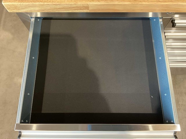 Stahlworks deluxe rvs 96 inch 24 laden werkbank - afbeelding 4 van  16