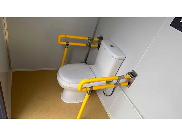 Stahlworks gehandicapte sanitairunit - afbeelding 15 van  16