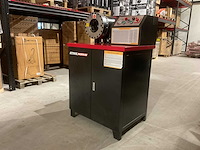 Stahlworks hydraulische slangen pers