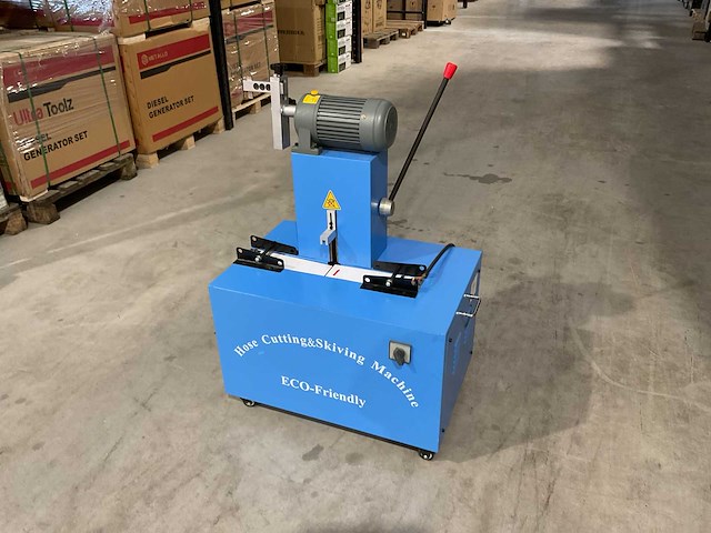 Stahlworks hydraulische slangen zaag-/strip machine - afbeelding 1 van  16