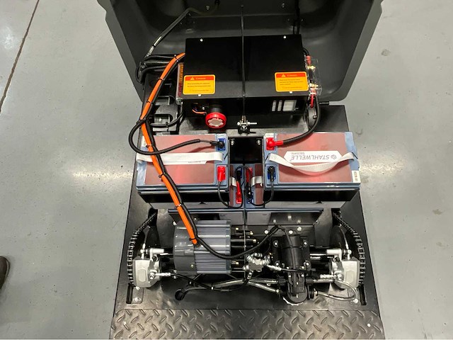 Stahlwulle - 2025 - e-800sw - opzit veegmachine - afbeelding 8 van  27