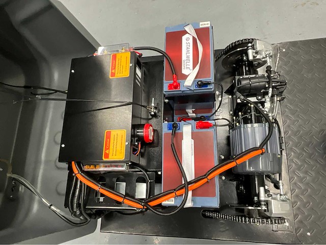 Stahlwulle - 2025 - e-800sw - opzit veegmachine - afbeelding 10 van  27