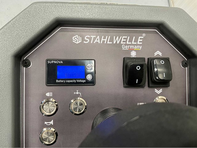 Stahlwulle - e-800sw - opzit veegmachine 2026 - afbeelding 4 van  27