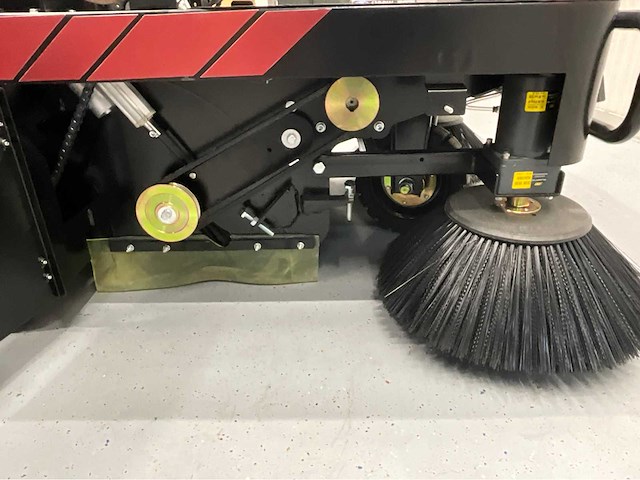 Stahlwulle - e-800sw - opzit veegmachine 2026 - afbeelding 11 van  27