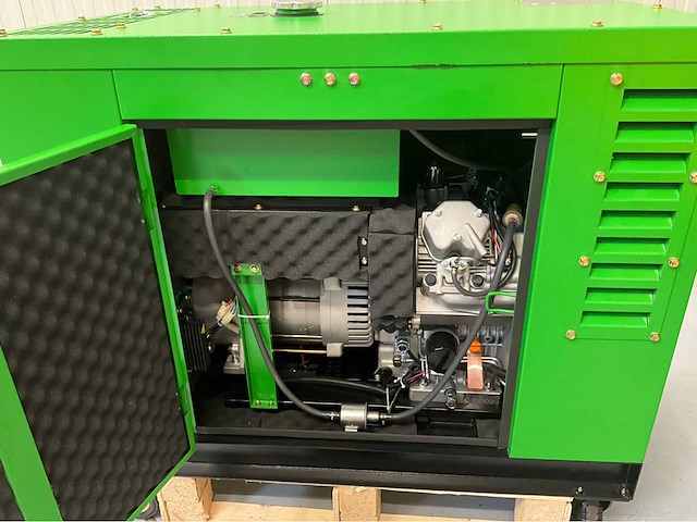 Stahlzet sz-20kw - luchtgekoelde stille tweecilinder dieselgenerator - 2026 - afbeelding 2 van  28