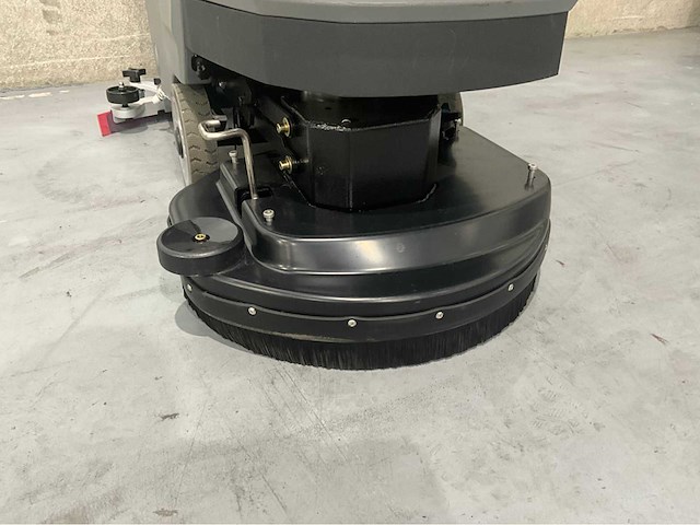 Stahwulle - 2026 - e-500sw - achterloop schrob-zuig machine - afbeelding 4 van  12